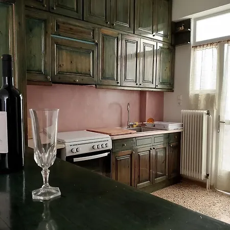 Apartment Nostos-δωρεάν κλειστός χώρος στάθμευσης Volos
